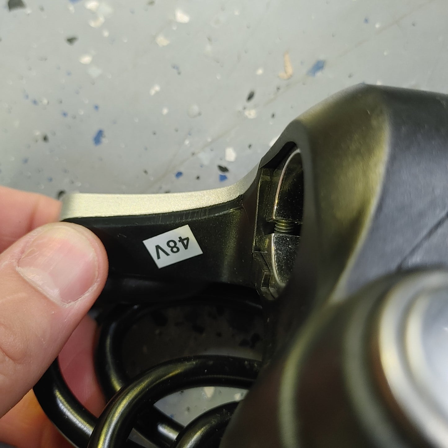 Twist Throttle - Verrouillage à clé + indicateur - Tout-en-un