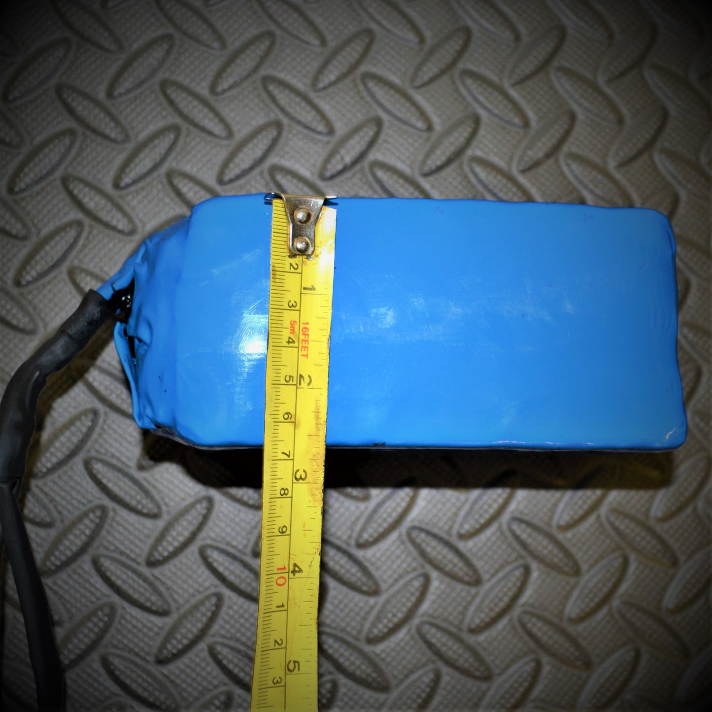 Underseat Battery - Clip On/Off