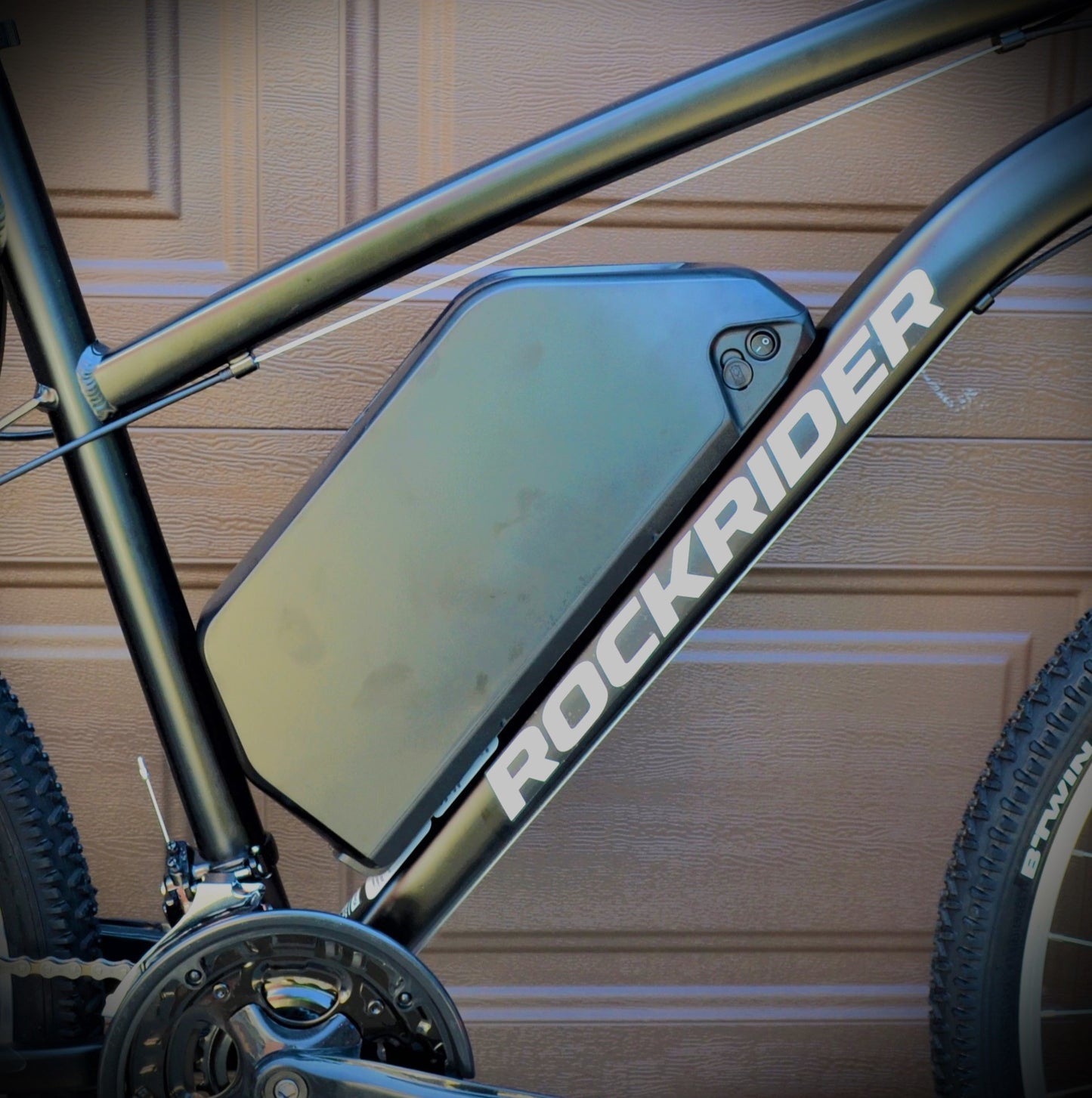 1KW Rear Hub Motor + Downtube Battery