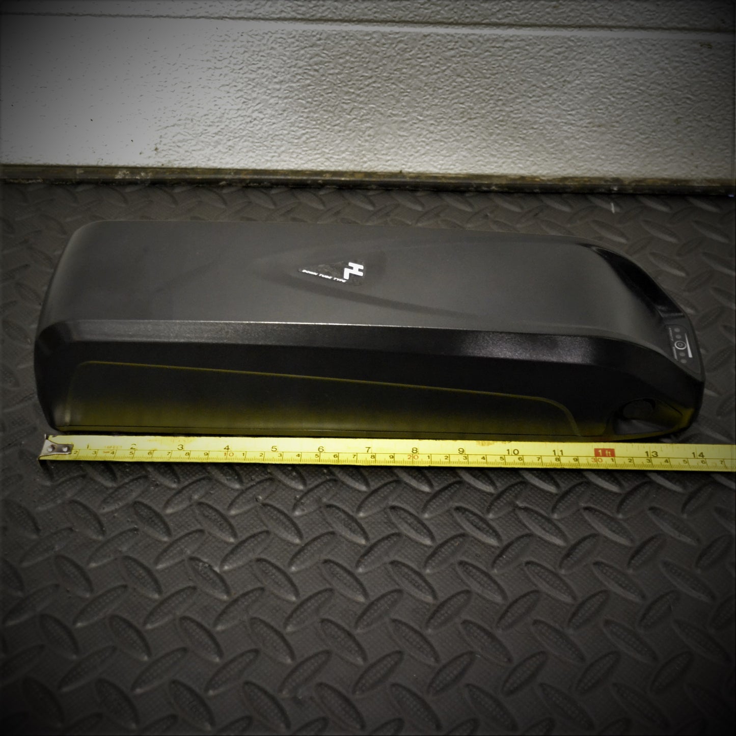 Smallest Downtube Battery - Hailong G56 Case, 18650 Cells