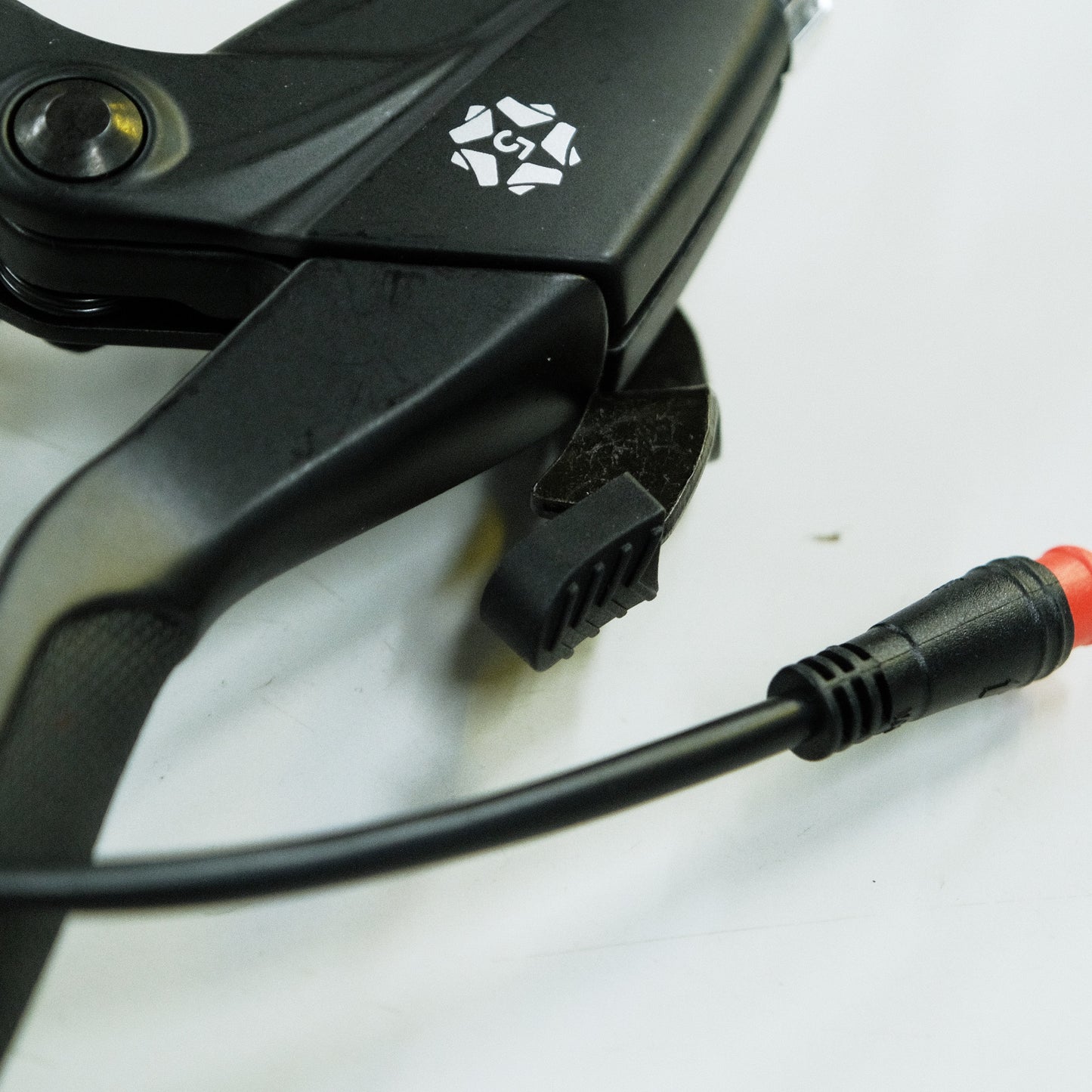 Leviers de frein électronique - Wuxing de haute qualité - Connecteur étanche Julet
