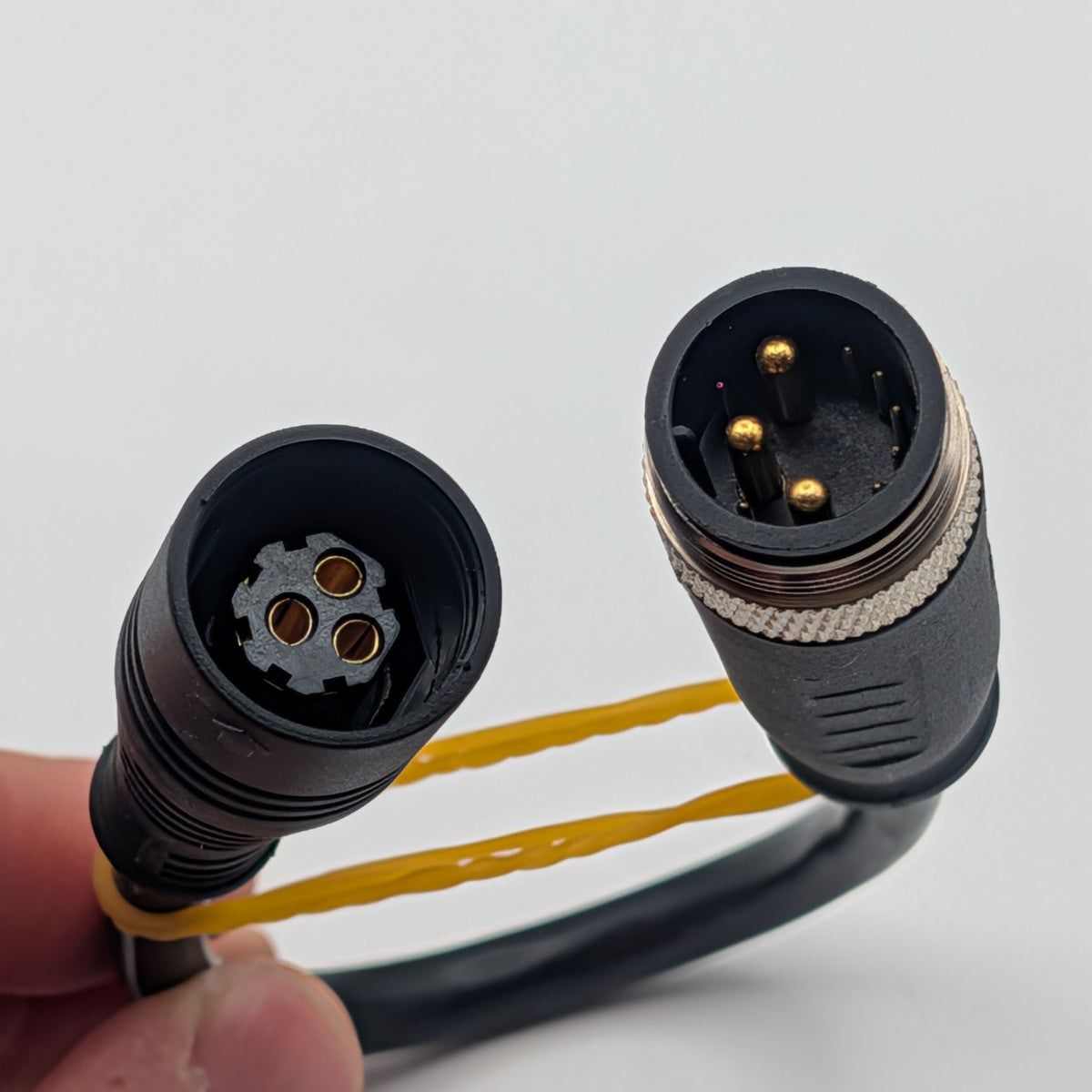 Adapter - Motor Cable - Z916 Female to L1019 Male