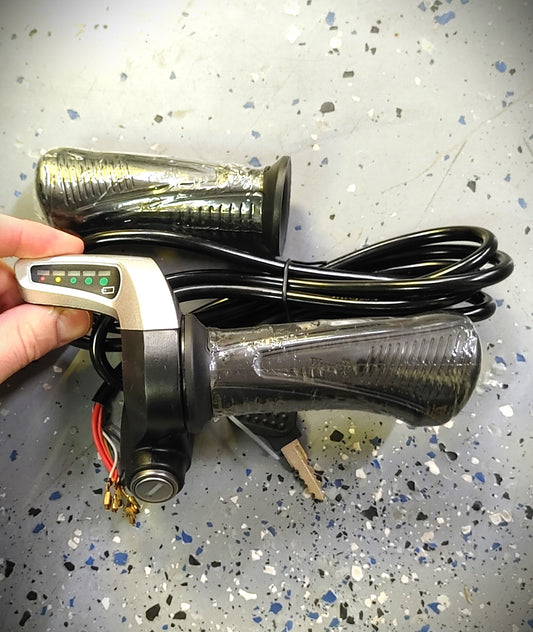 Twist Throttle - Keyed Lock + Indicator - All-in-one