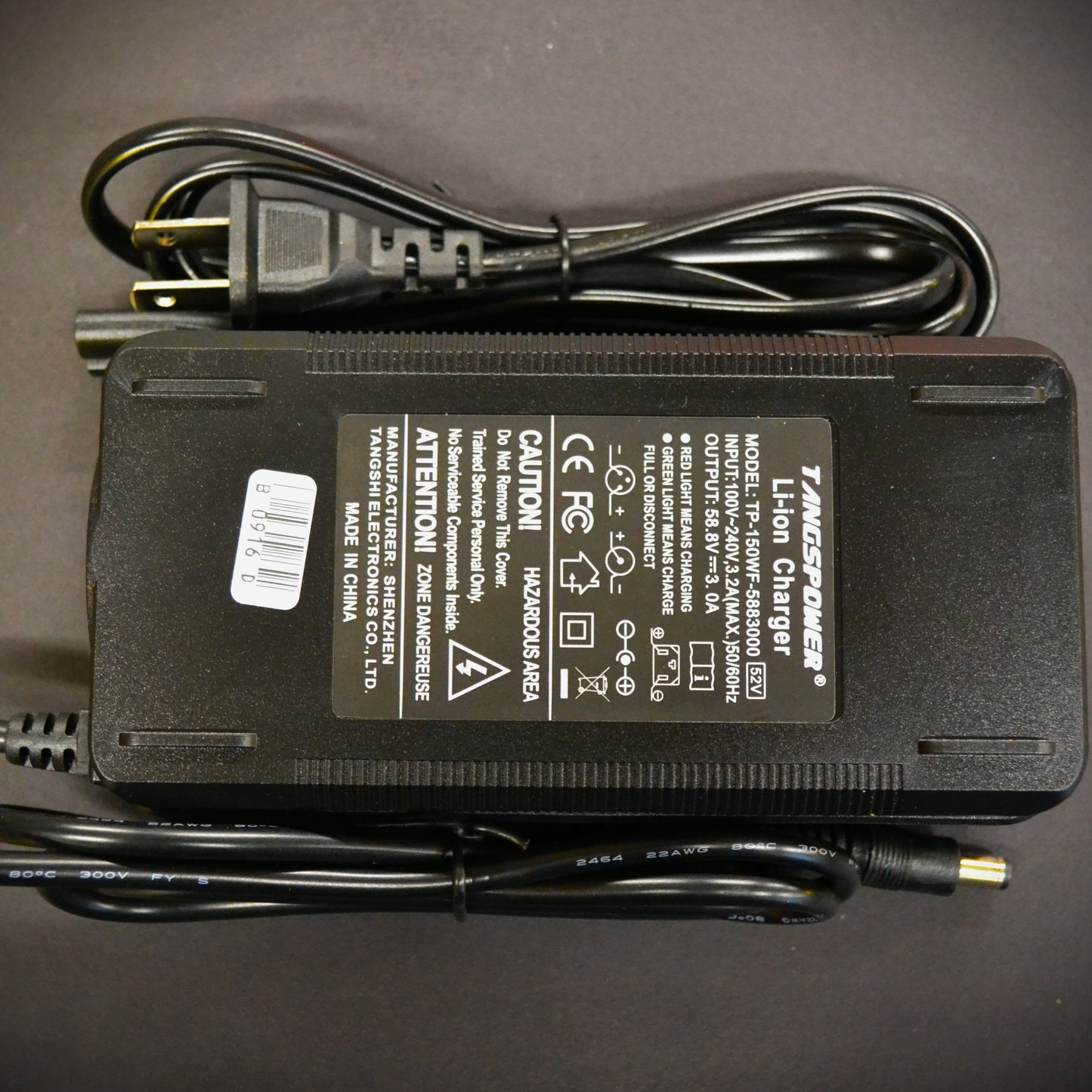 Chargeur lithium-ion 52 V – 3 A
