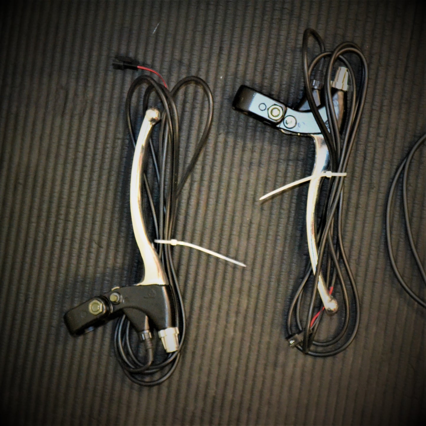 E-Brakes - Cutoff Levers - Standard 2 Wire