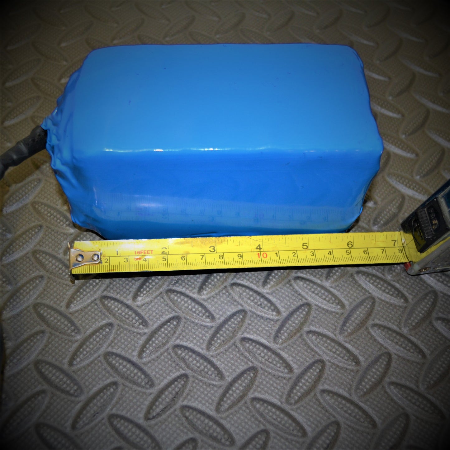 Underseat Battery - Clip On/Off