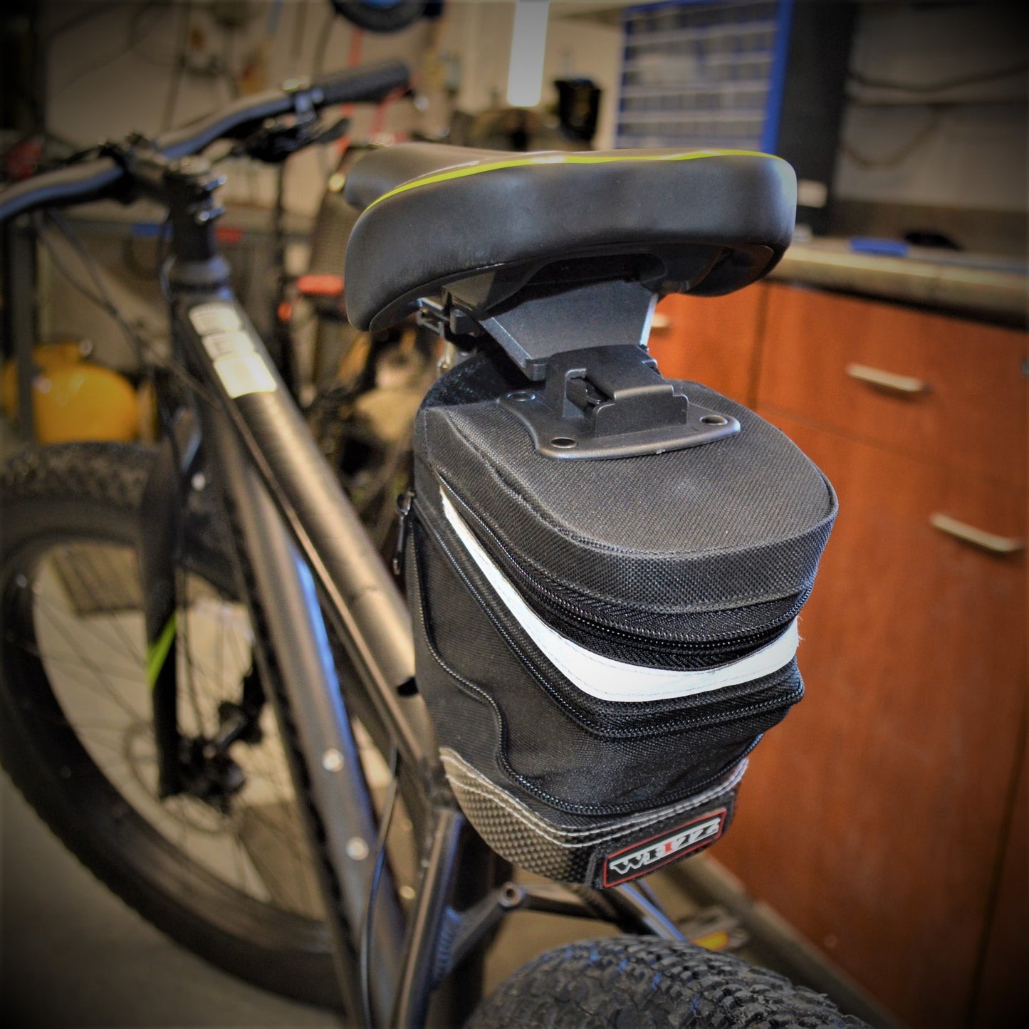 Underseat Battery - Clip On/Off