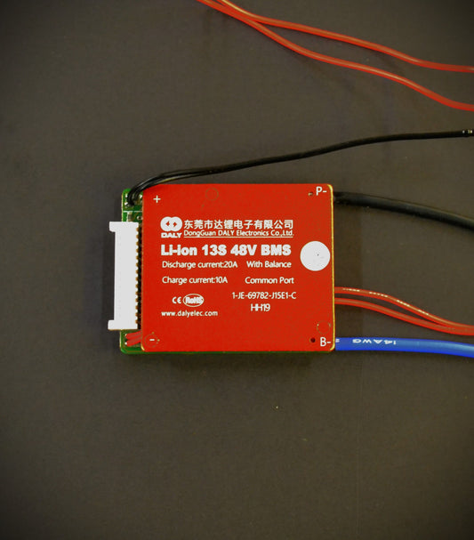 Système de gestion de batterie BMS 13S 20A - 48V avec interrupteur + sonde de température