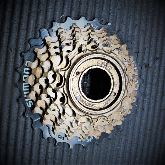 Roue libre - 7 vitesses - Shimano - Engrenage (fileté sur)