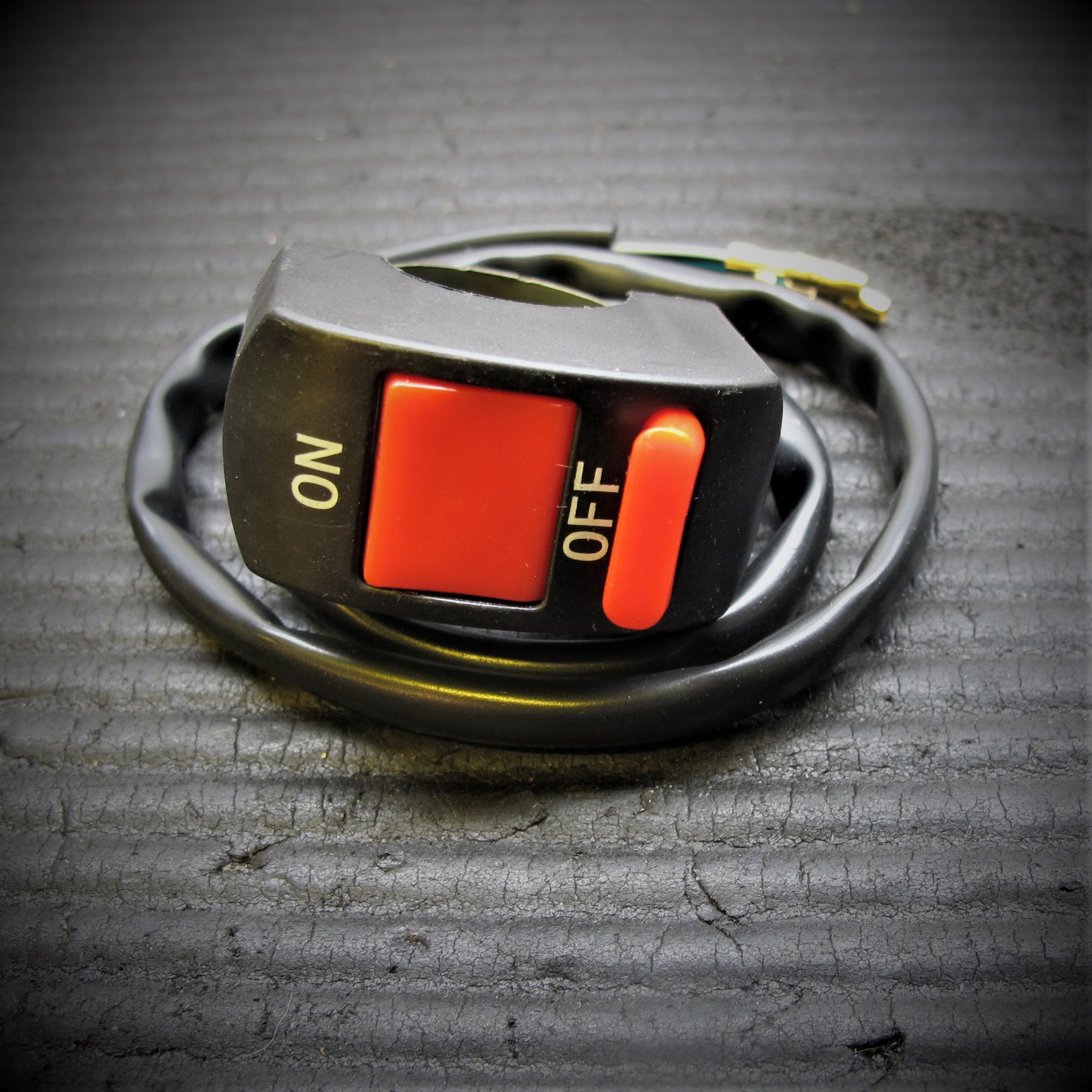 Switch - ON/OFF - Handlebar Mounted – AffordableEbikes.ca